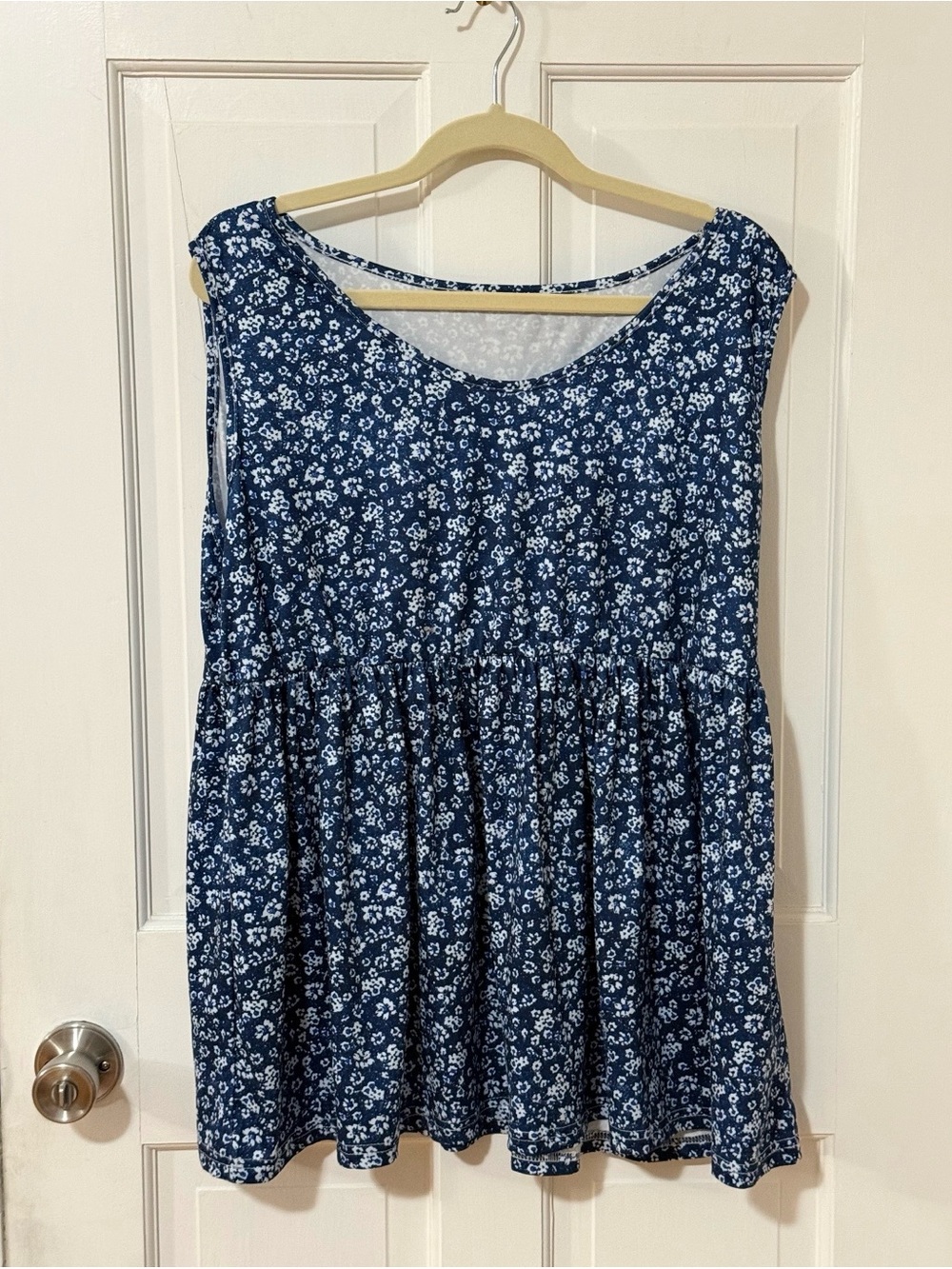 Women’s Navy Floral Sleeveless Babydoll Top